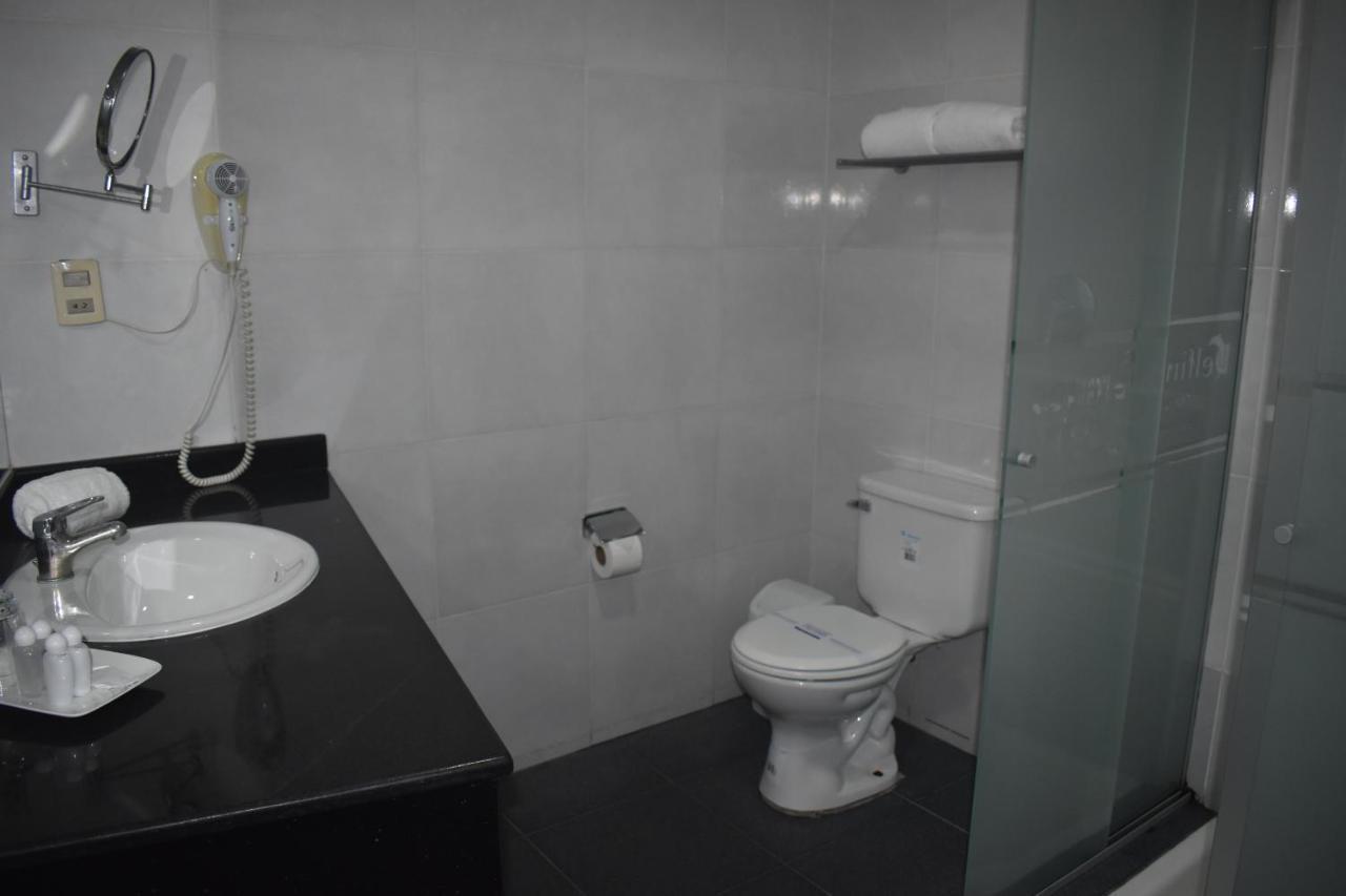 Apartahotel Delfines 4*